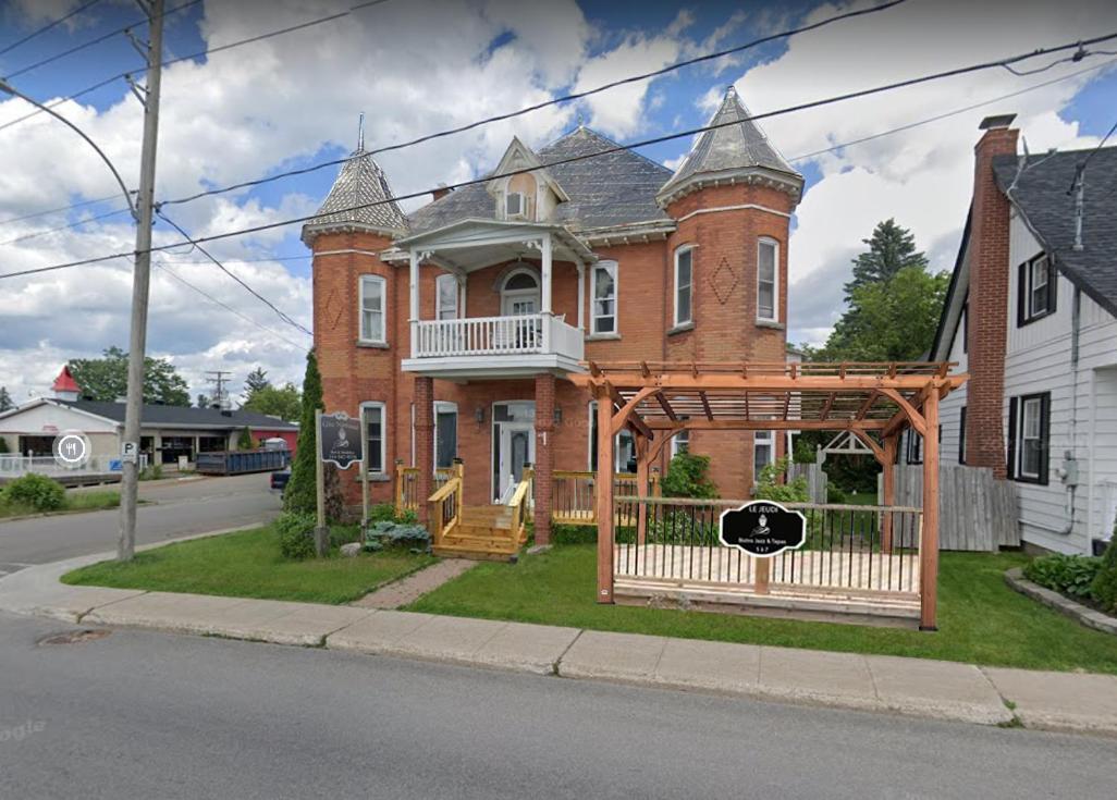 Lachute Auberge Et Bistro Namaste المظهر الخارجي الصورة